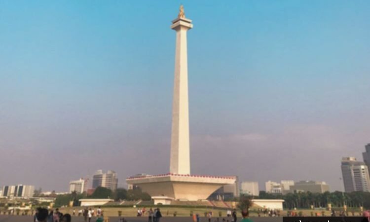 Monas Gratis: 7 Aktivitas Seru dari Pagi Sampai Malam!
