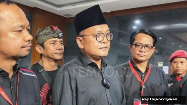 Hasto Dituntut 7 Tahun Penjara, PDIP Belum Akan Ganti Sekjen